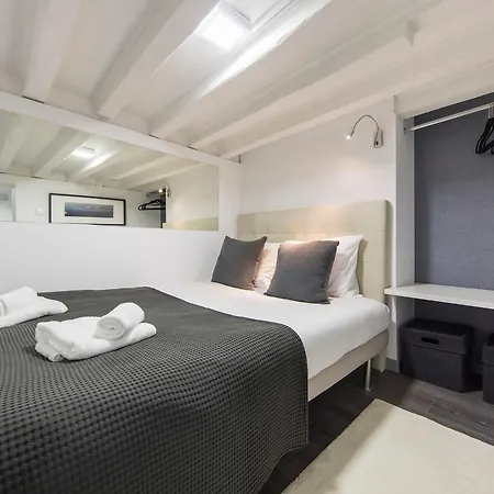 Lovelystay - Little In The Heart Of Alfama * Lisboa