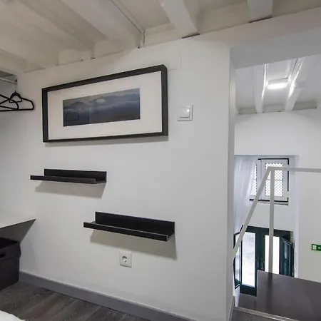 Lovelystay - Little In The Heart Of Alfama Διαμέρισμα Lisboa